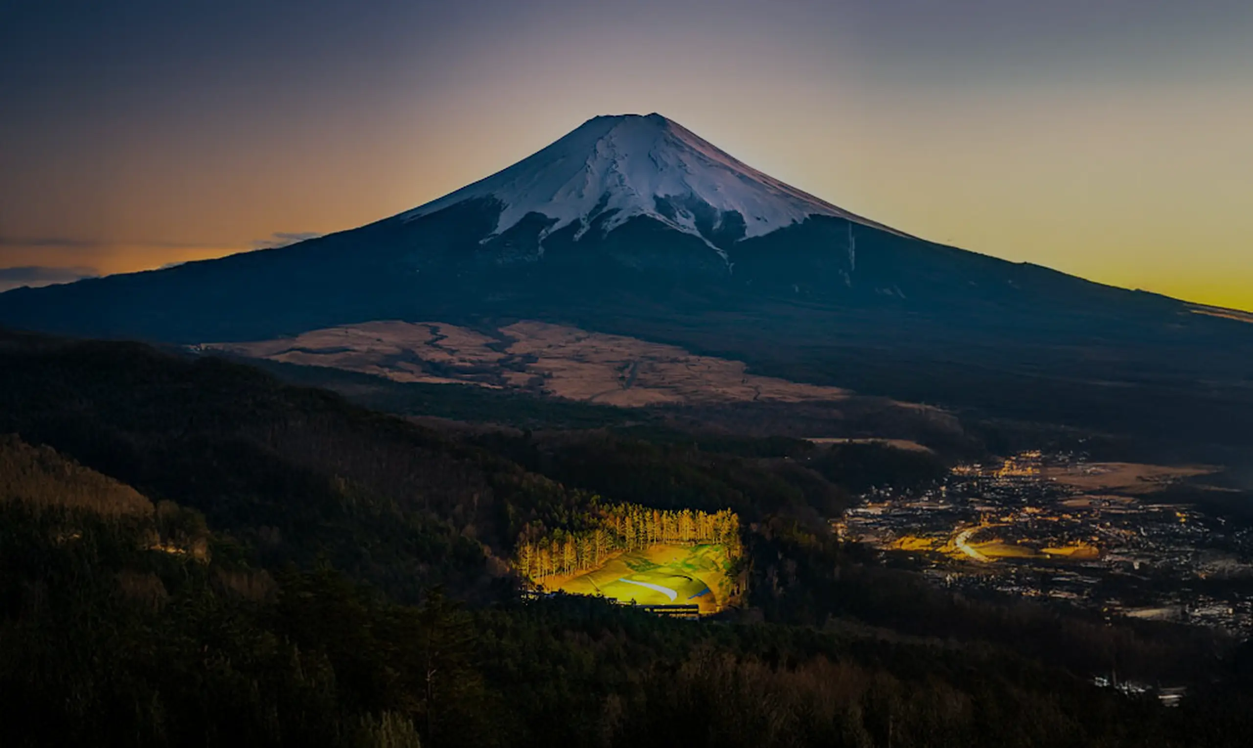鐘山ゴルフセンター